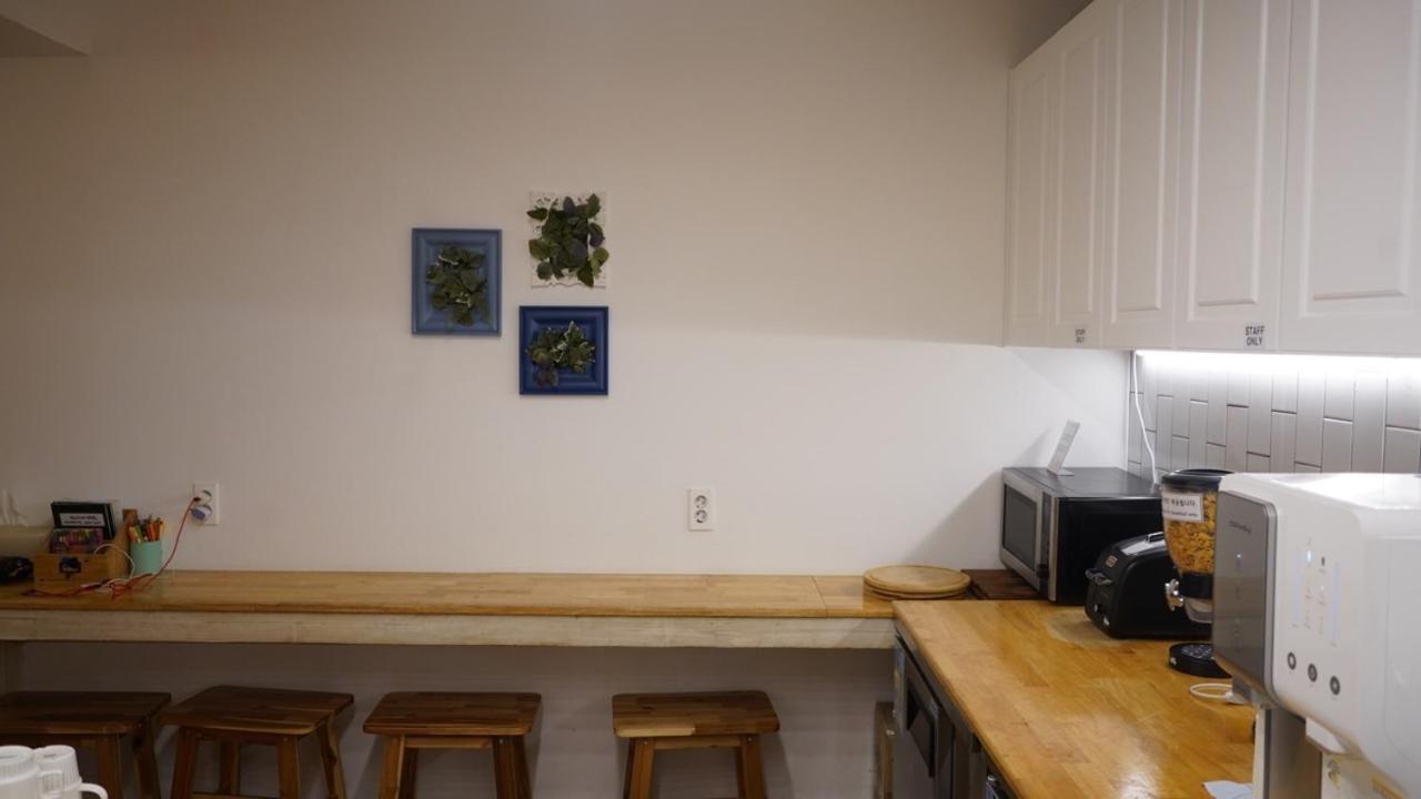 Hannahstay Women Only Guesthouse Чечжу Екстер'єр фото