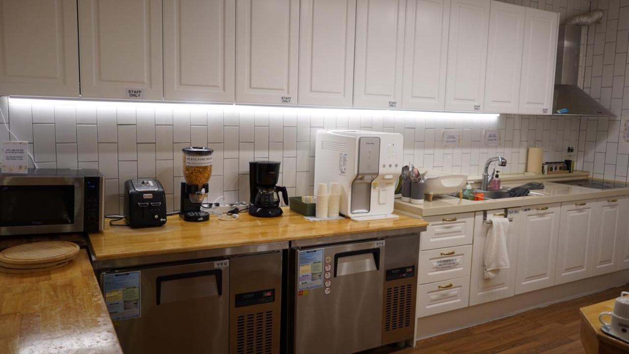 Hannahstay Women Only Guesthouse Чечжу Екстер'єр фото