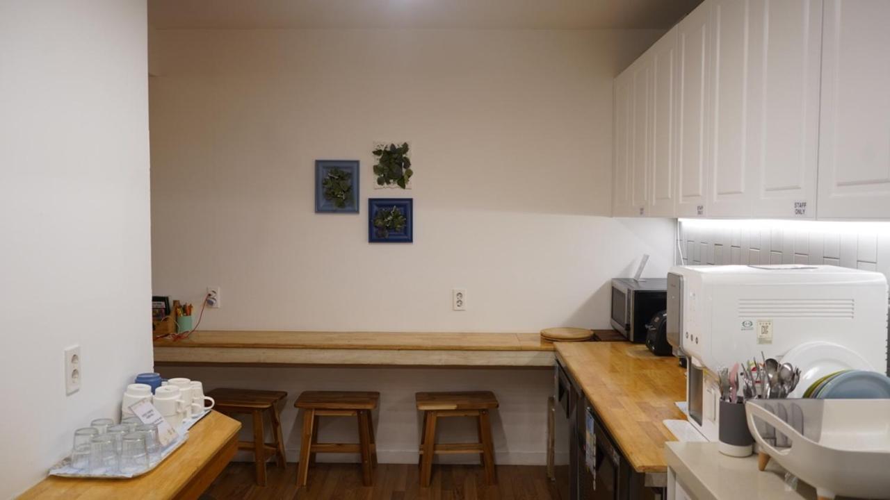 Hannahstay Women Only Guesthouse Чечжу Екстер'єр фото